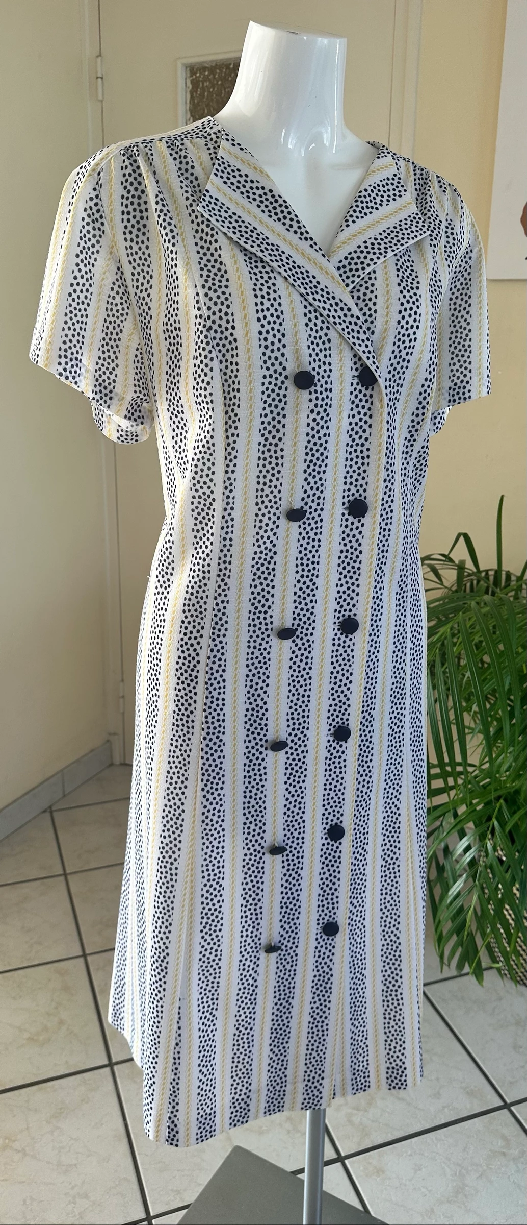 Vestido vintage estampado azul-marinho e amarelo tamanho 44/46 – Condição impecável – photo 3